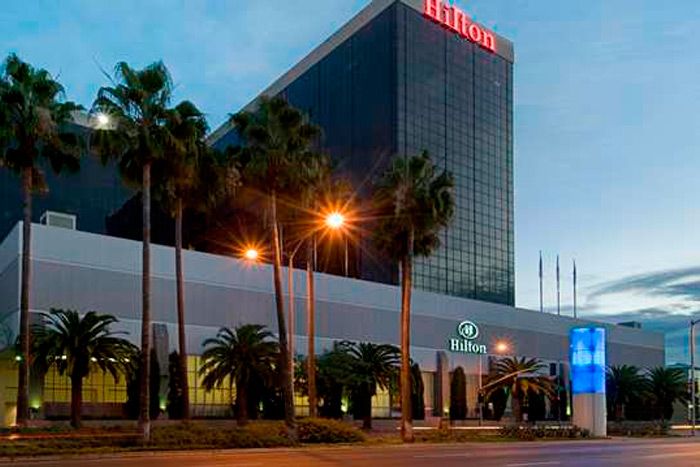 Hilton Los Angeles Airport 1